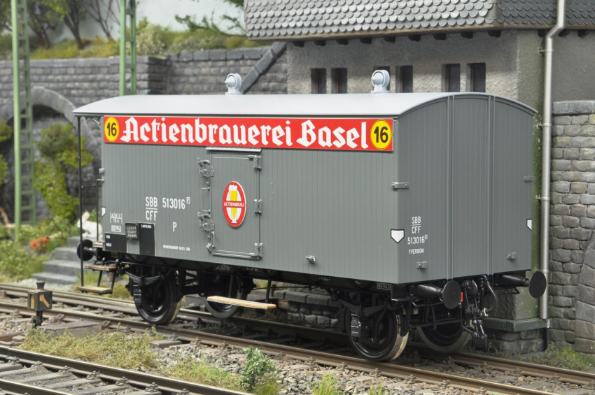 Dingler SBB Bierwagen "Aktienbrauerei Basel" mit Bremserhaus (2. Hand)