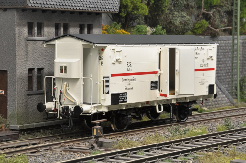 Dingler Spitzdach-Kühlwagen Hgbcv mit Bremserhaus der FS Neuheit