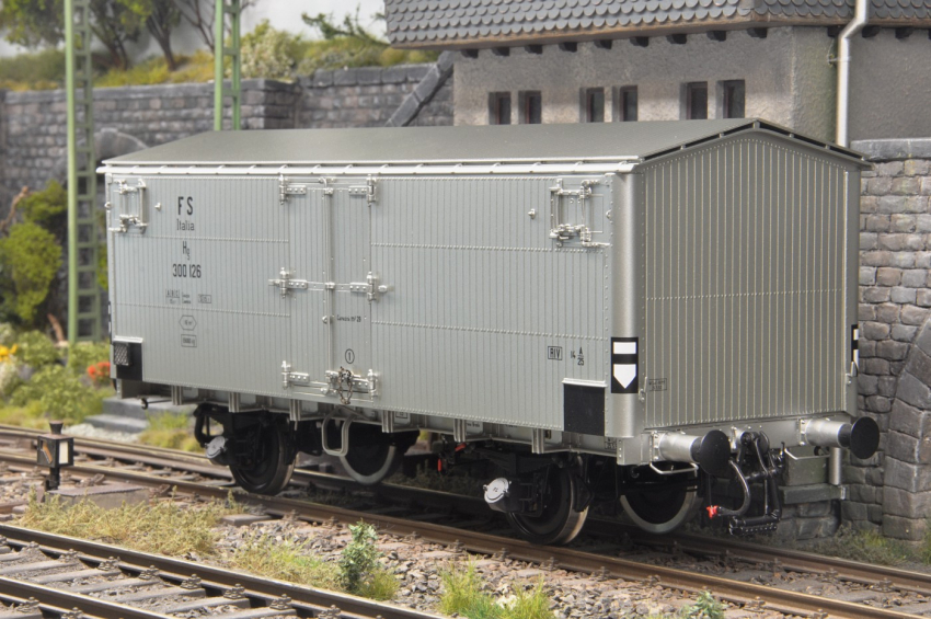 Dingler Spitzdach-Kühlwagen Hg ohne Bremserhaus der FS Neuheit