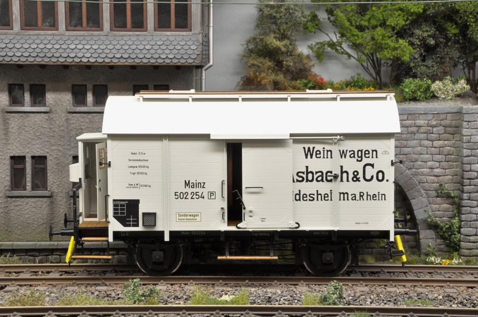 (Reserviert) Fine Models Weinfasswagen Asbach & Co. Rüdesheim am Rhein